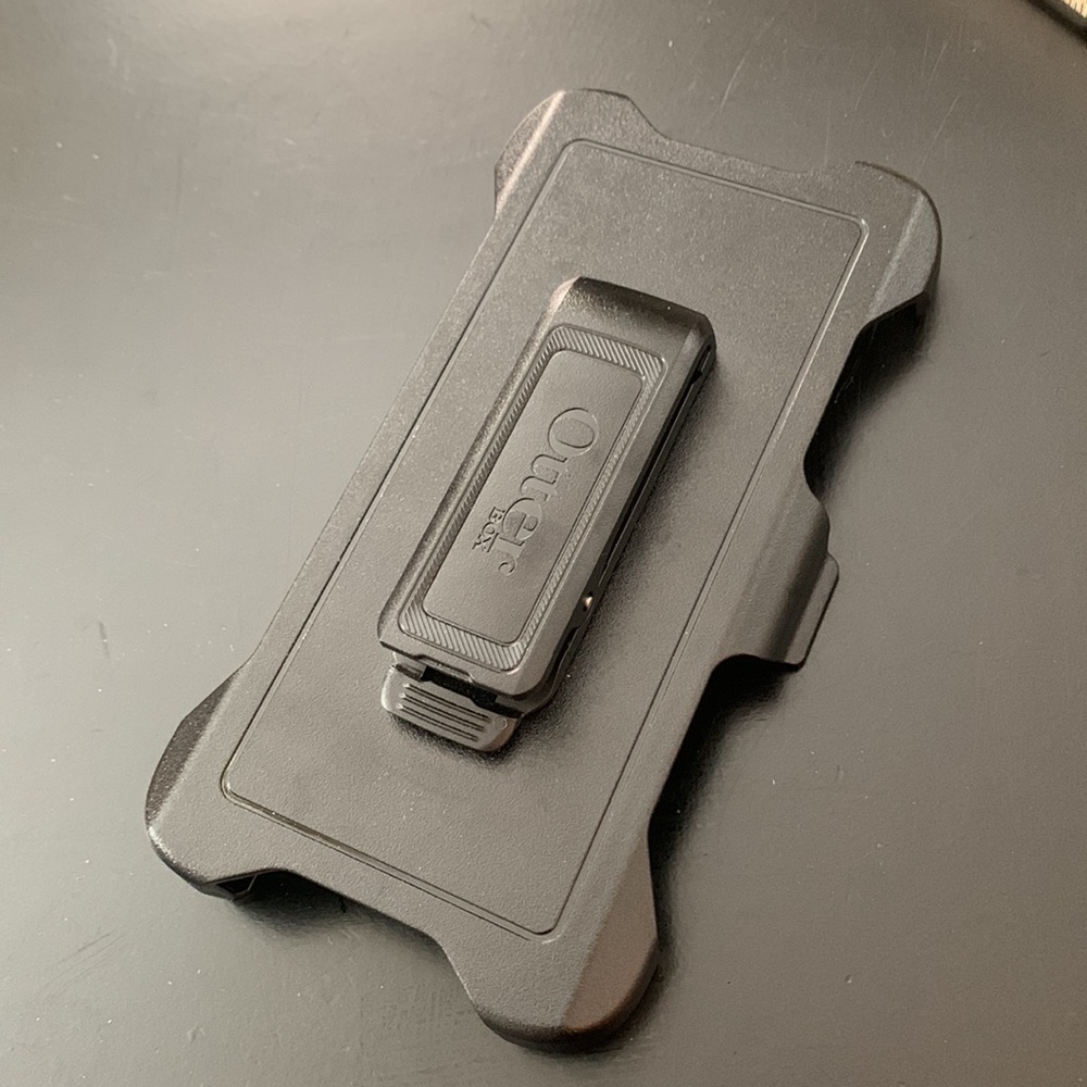 Otter Box Clip - Picture 3 of 4